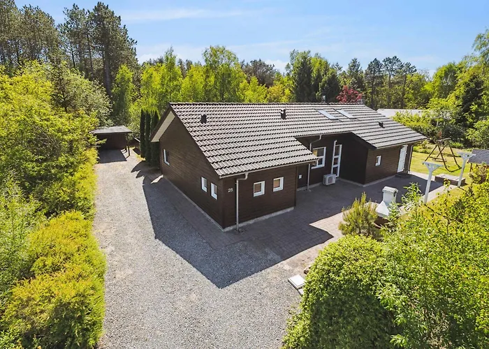 Ferienhaus Charming Near Kattegat And Nature